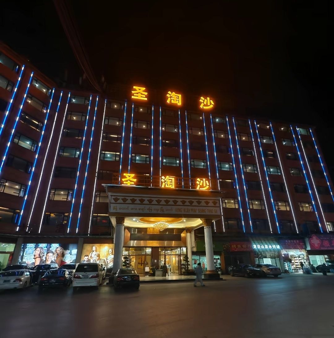 华纳东方明珠背景图13